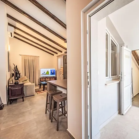 Apartamento Artatore-2 By Interhome