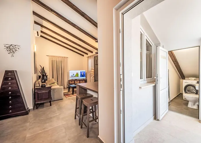 Appartamento Artatore-2 By Interhome