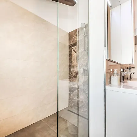 Artatore-2 By Interhome * Mali Lošinj