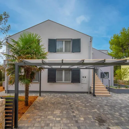 Artatore-2 By Interhome Apartament Mali Lošinj