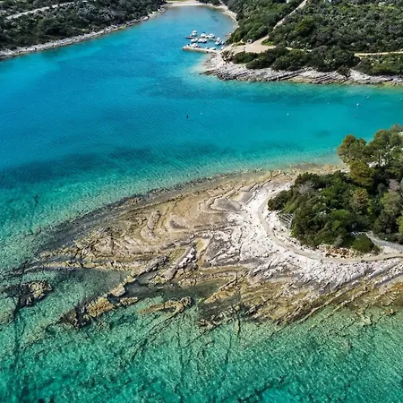 Artatore-2 By Interhome * Mali Lošinj